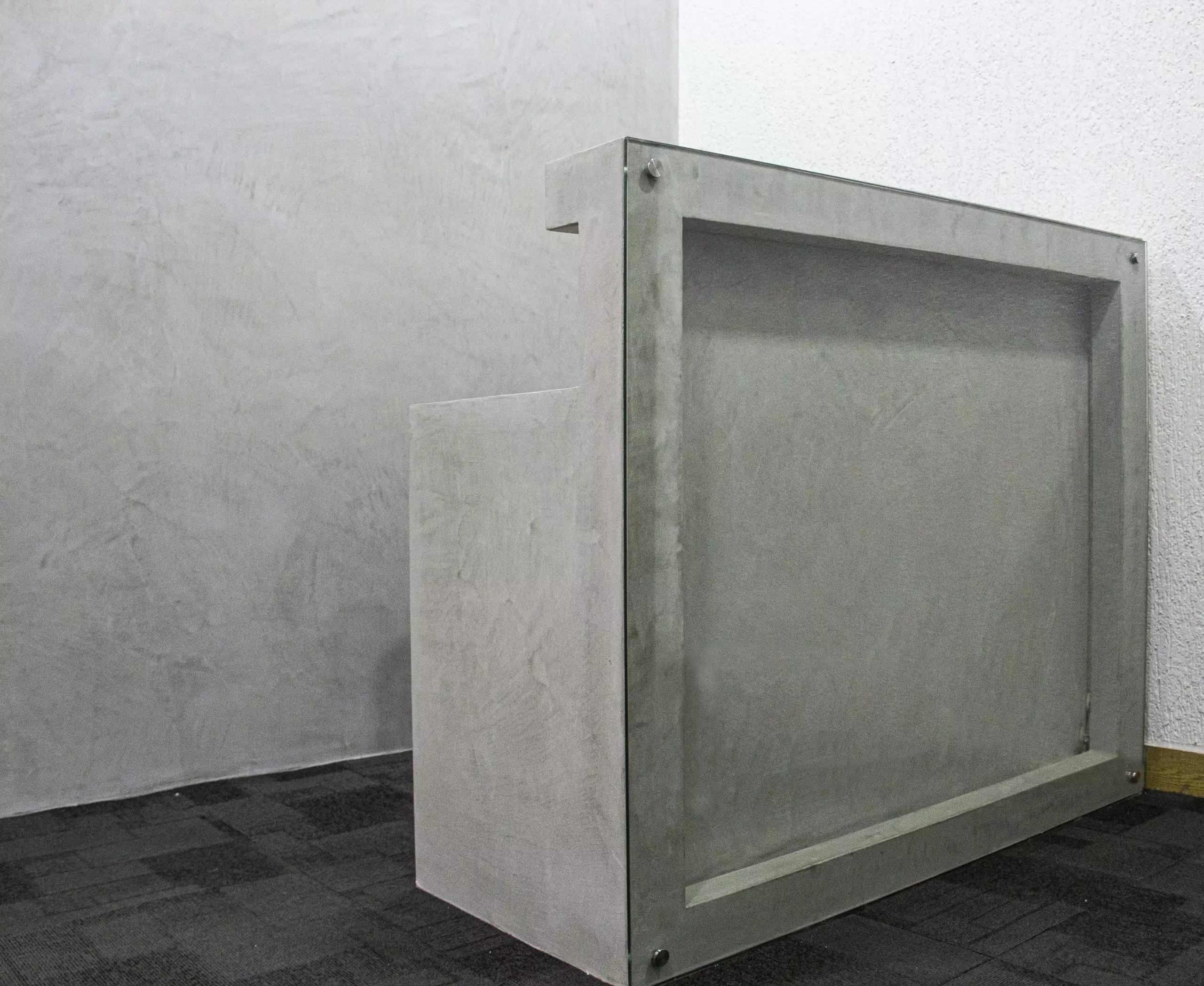 Reception table designed using Evolve India's textured concrete