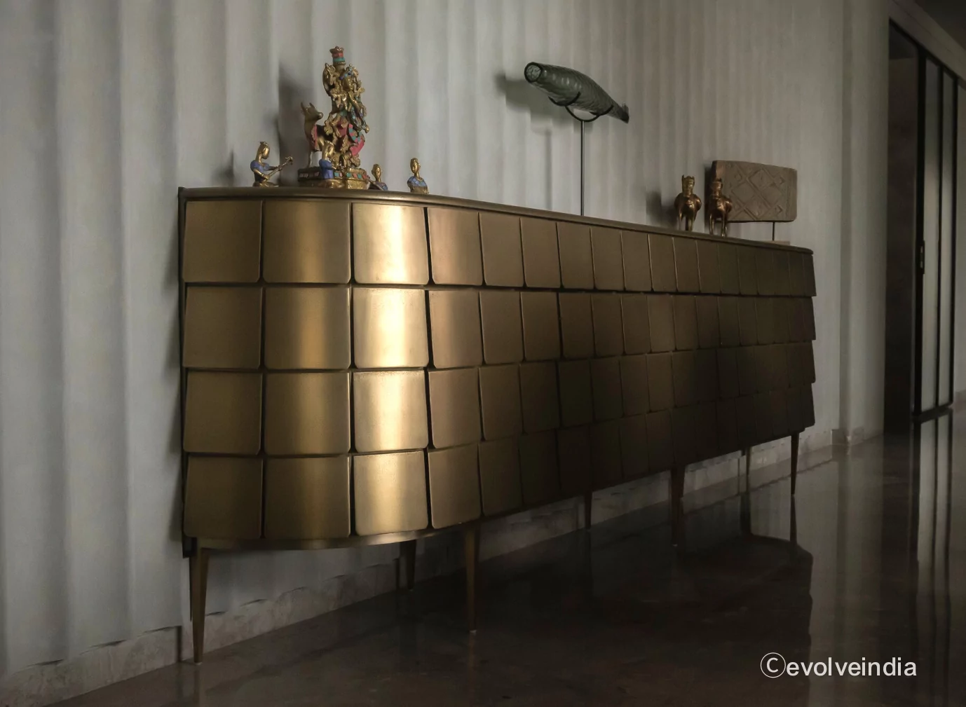 Brass Console By Evolve India